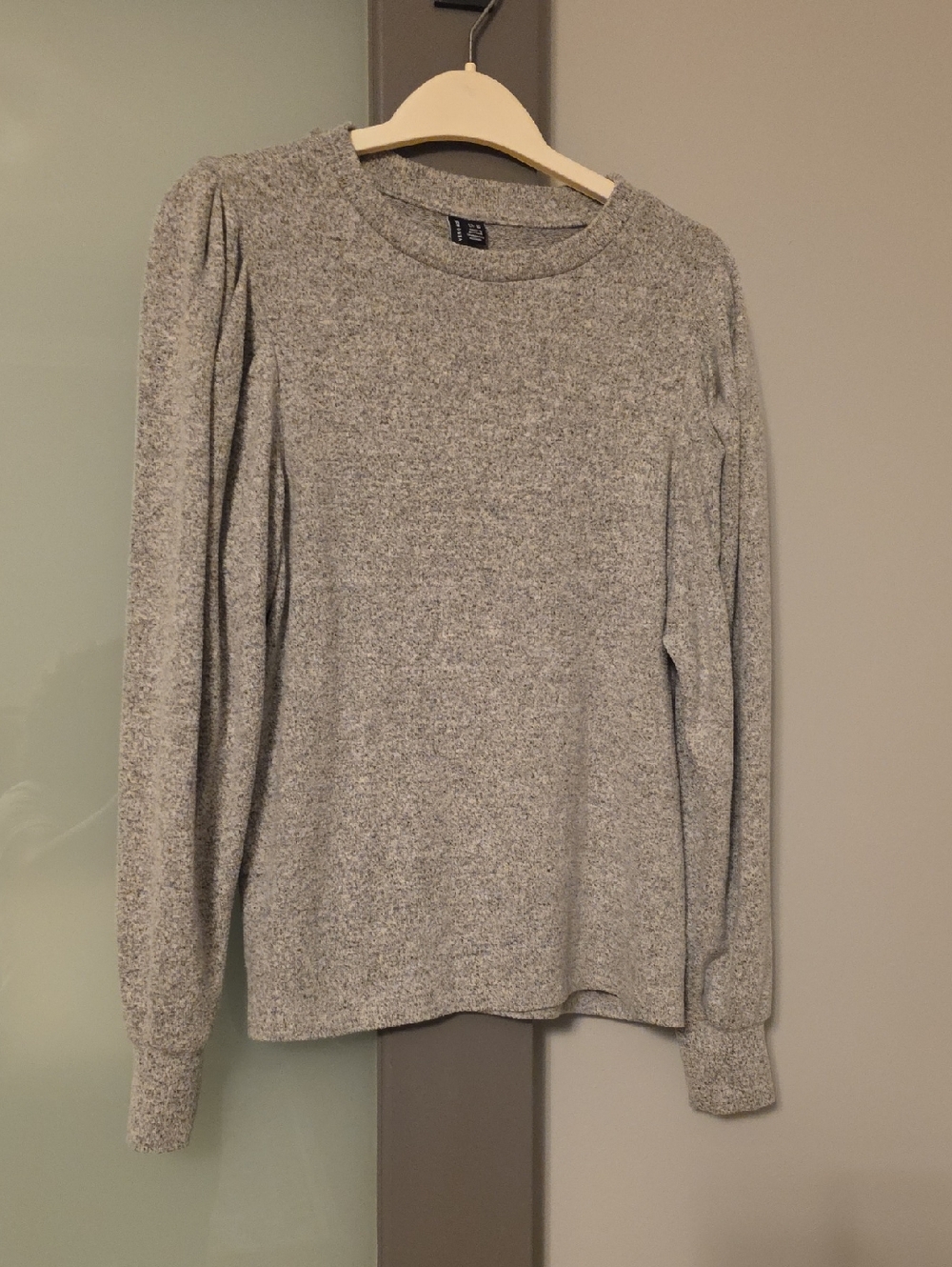 Vero Moda Size M Sweater With Long Balloon Sleeves